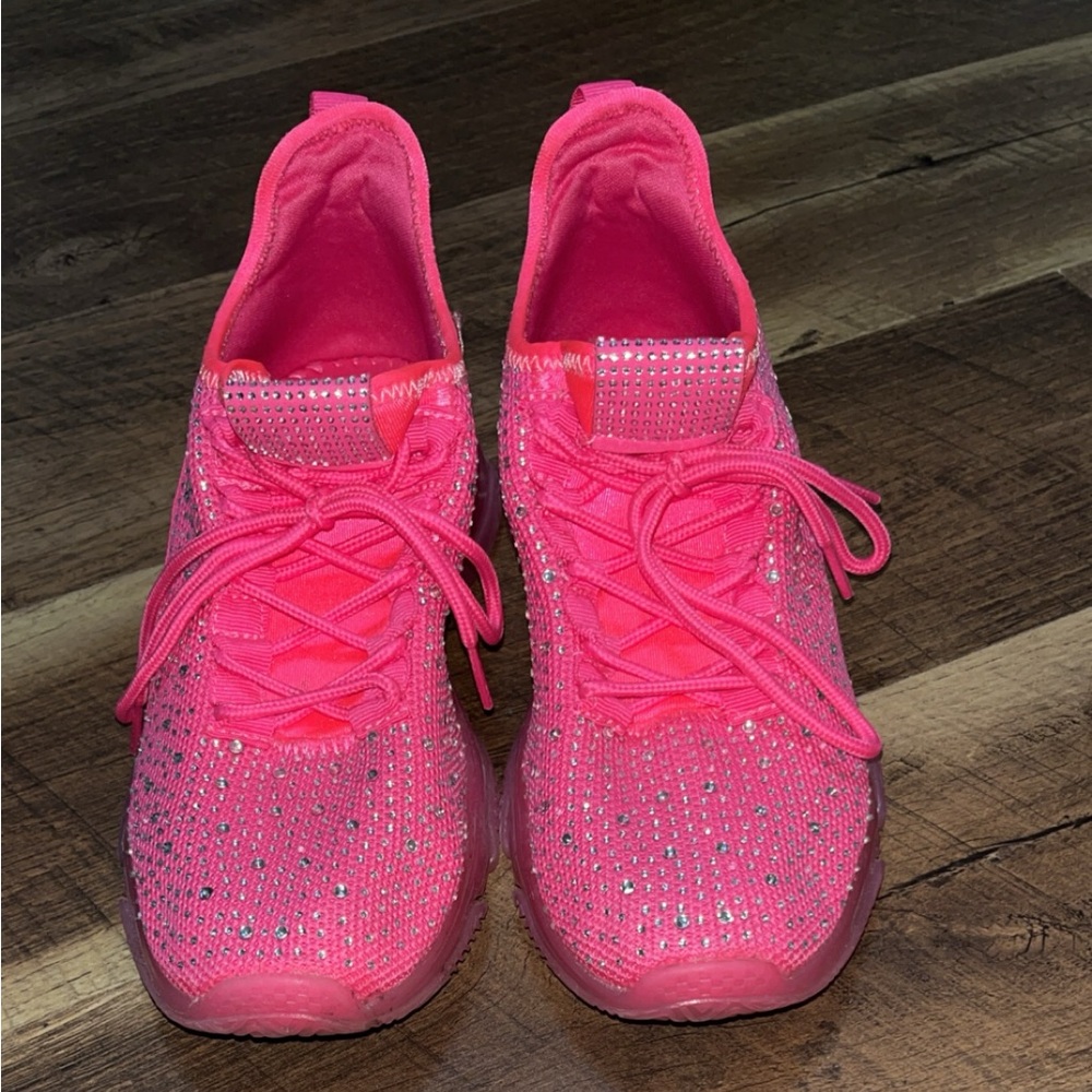 Women’s shoes